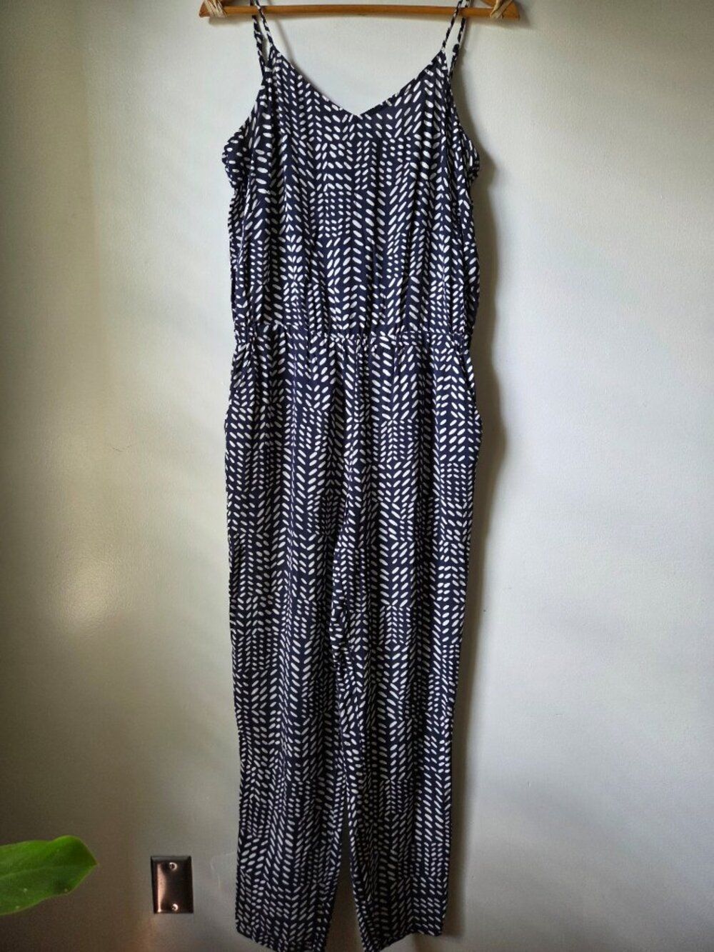 EUC ANN TAYLOR LOFT PRINTED TANK JUMPSUIT SIZE SMALL TALL